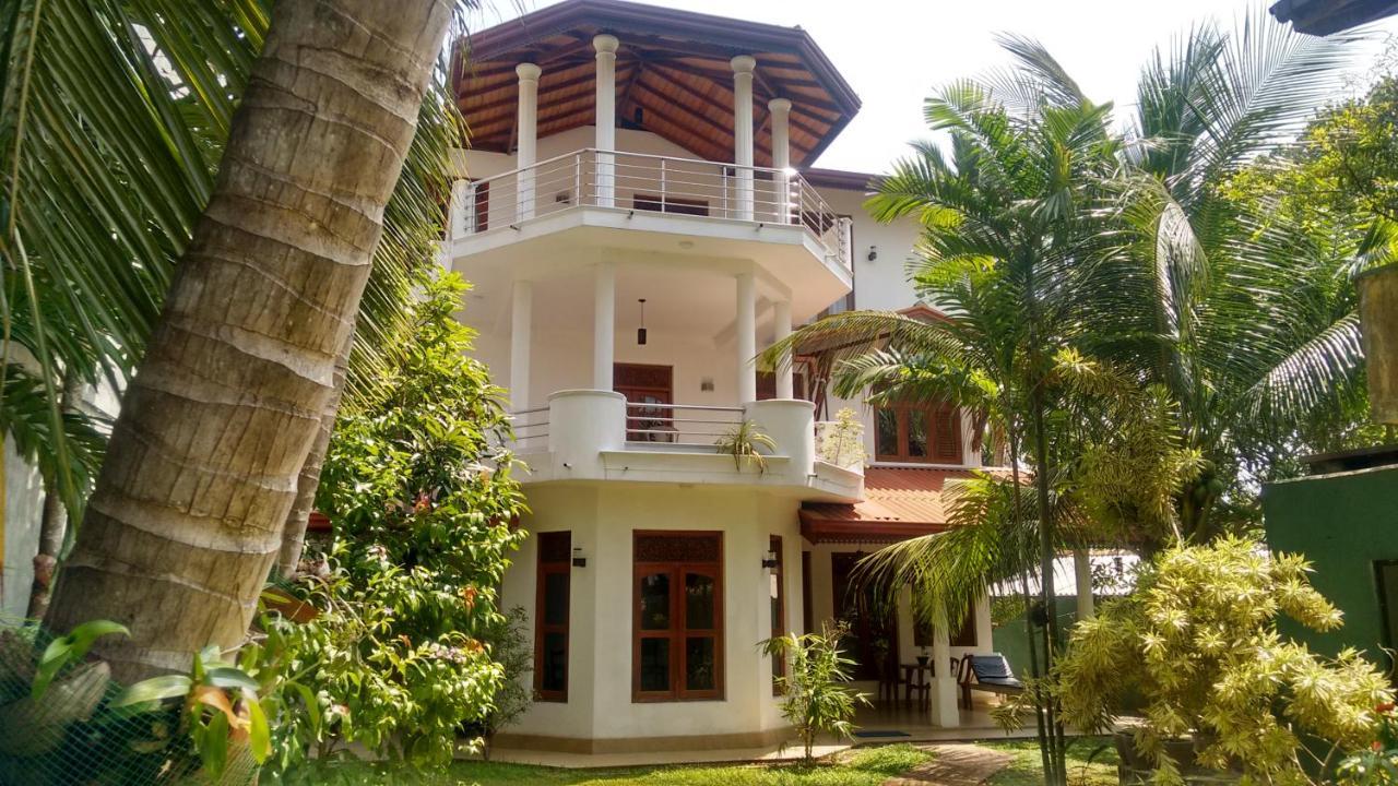 Helianto Social Villa Bentota Ngoại thất bức ảnh